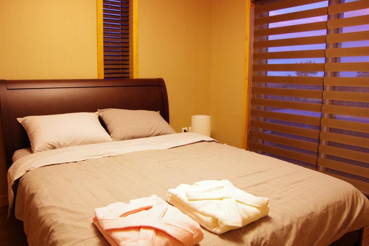 Jeju Eco Suites Seogwipo Rom bilde