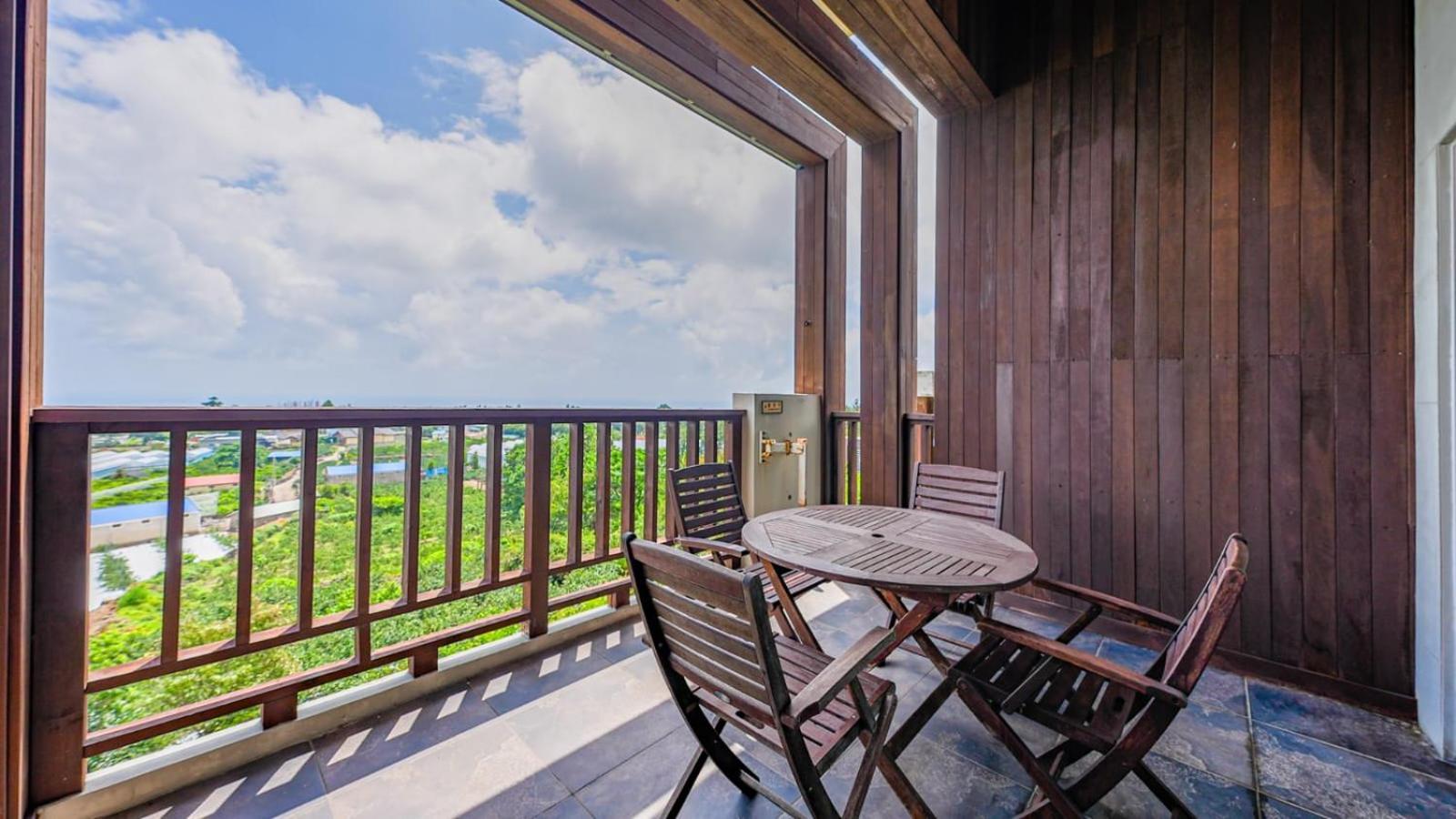 Jeju Eco Suites Seogwipo Eksteriør bilde