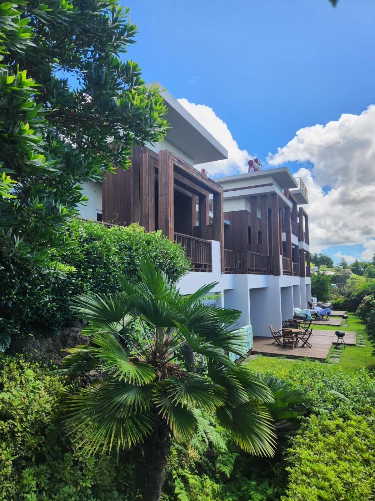 Jeju Eco Suites Seogwipo Eksteriør bilde