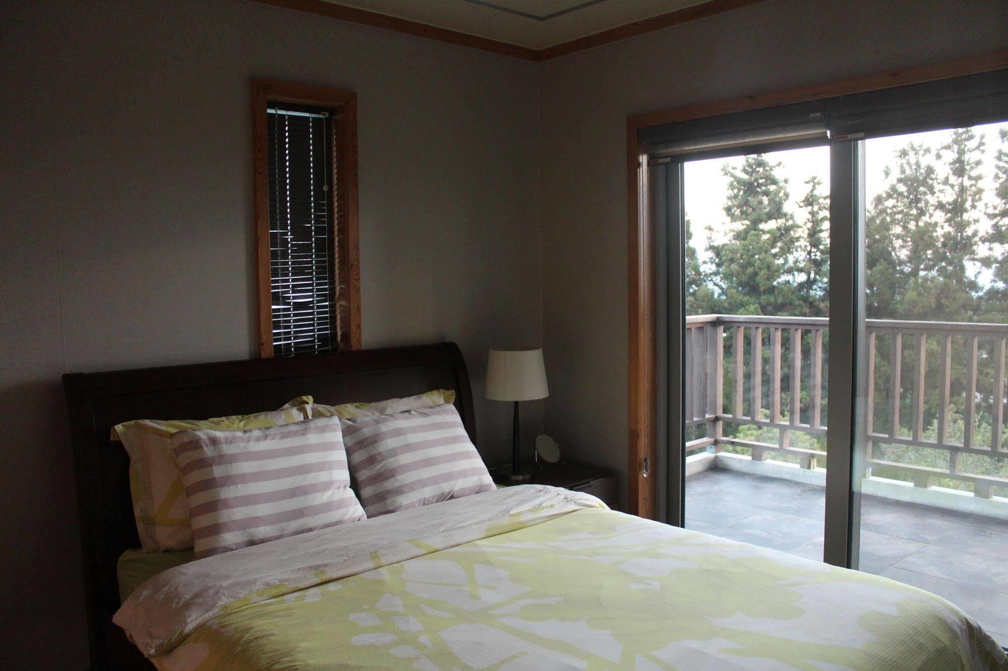 Jeju Eco Suites Seogwipo Eksteriør bilde