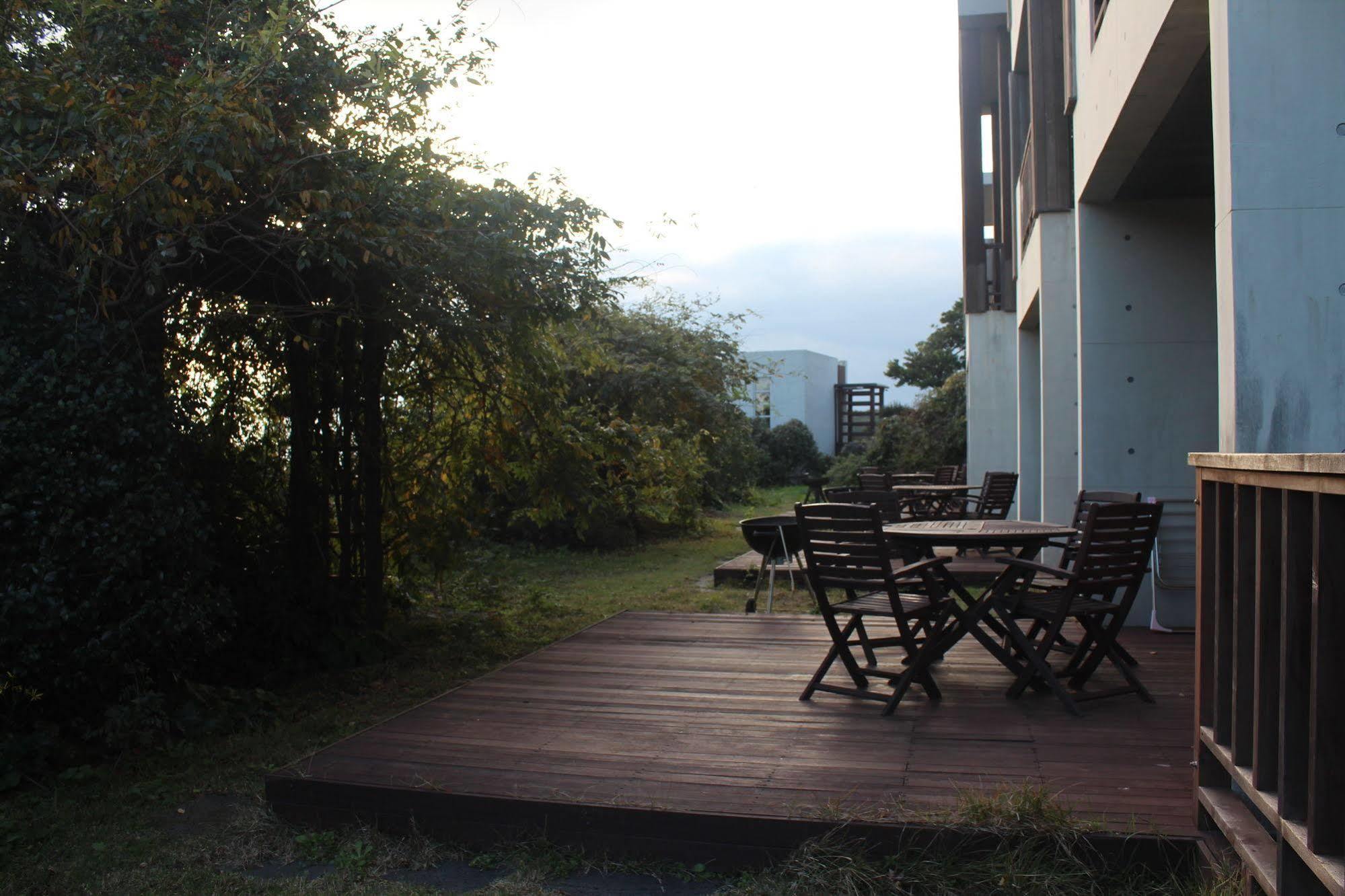Jeju Eco Suites Seogwipo Eksteriør bilde