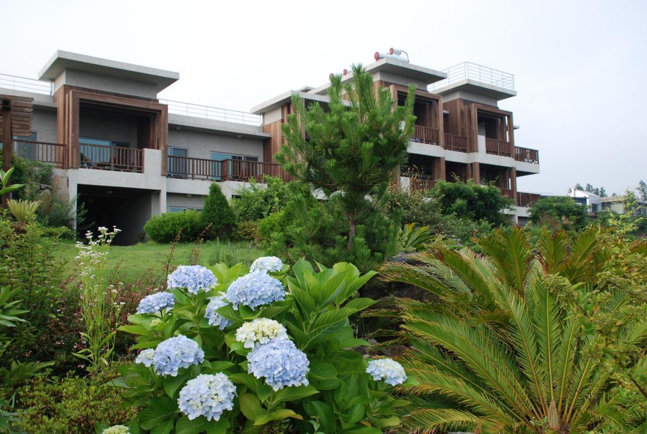 Jeju Eco Suites Seogwipo Eksteriør bilde